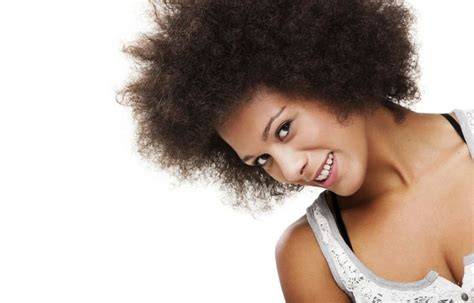 lightweight-moisturizers-for-fine-hair