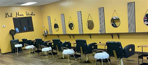 braiding studio ambiance in alliance fort worth