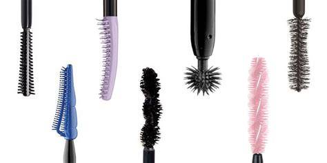 Double-sided mascara brushes infographic